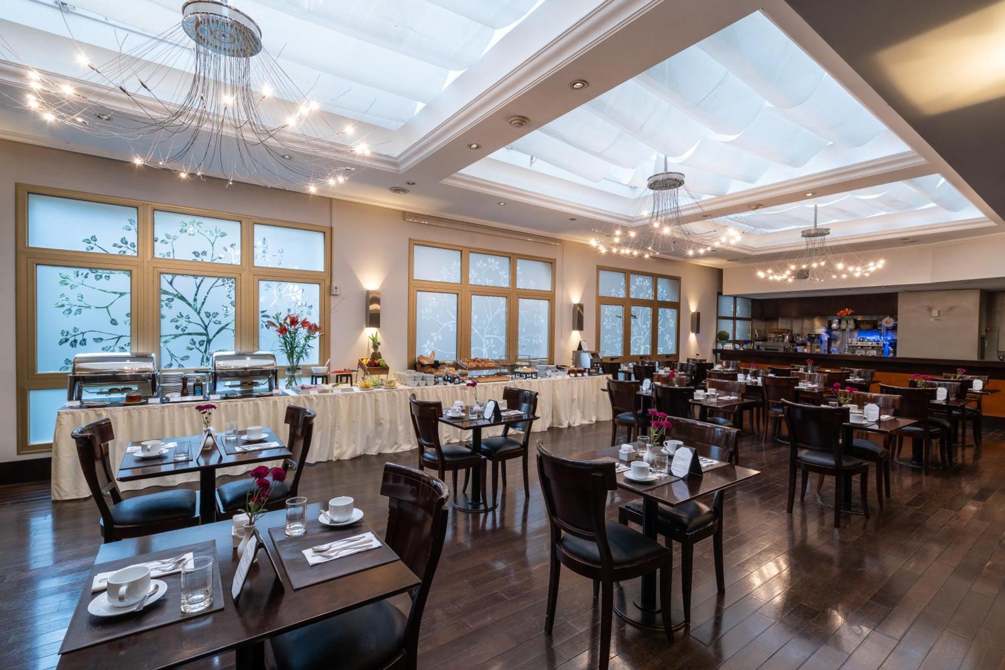 Hotel Intersur Recoleta Буэнос-Айрес Экстерьер фото